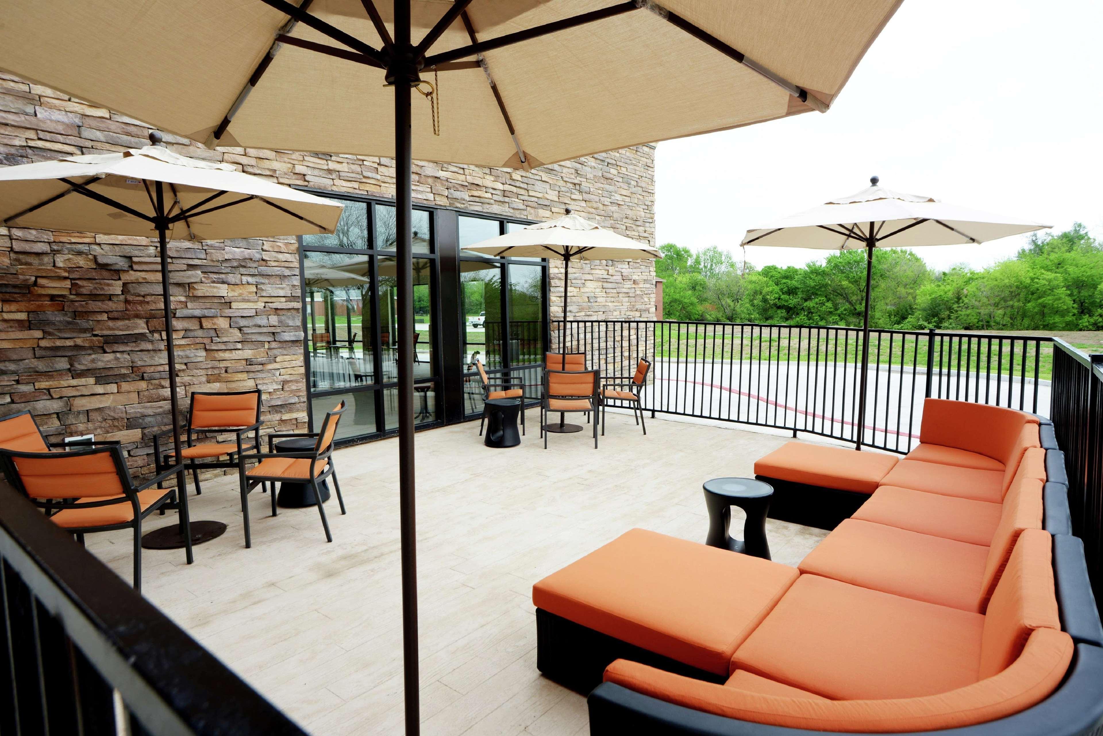 Hampton Inn & Suites Ponca City Exteriör bild